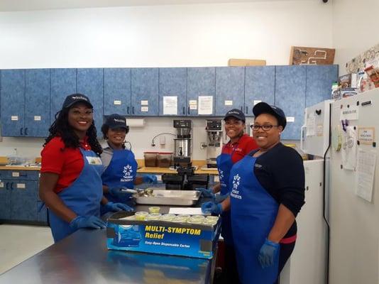 AllSouth Team Serves Meals