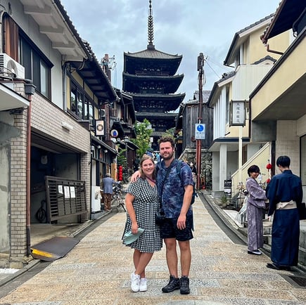 Chelsea and her husband in Kyoto, Japan.